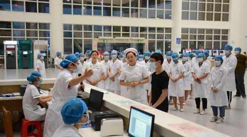 小窗口，暗藏大禮儀——市一醫(yī)院服務(wù)窗口刮起文明禮儀學(xué)習(xí)之風(fēng)